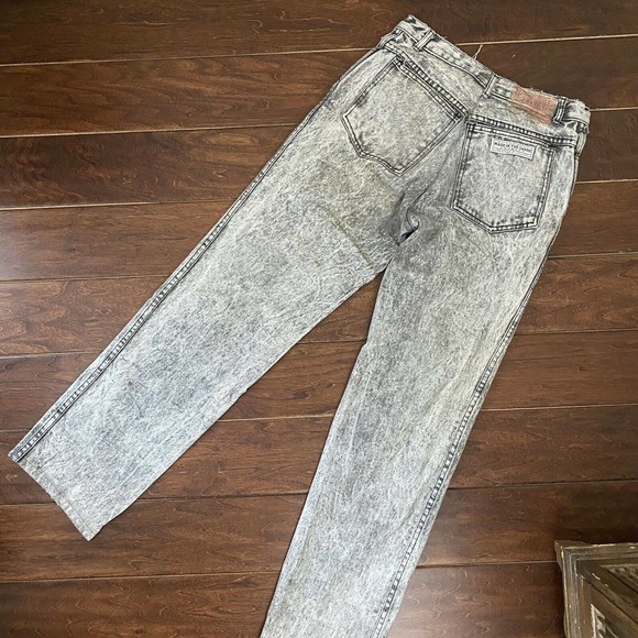 Vintage Dusted Denim Trucker Acid Wash Jeans - Picture 7 of 12